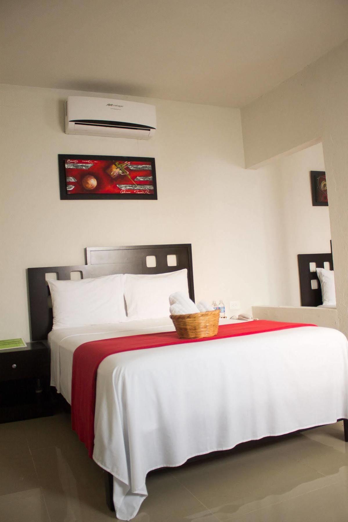 Rosvel Hotel ปาเลงเก ภายนอก รูปภาพ